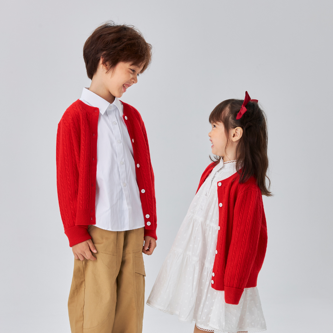 Classic Extra Fine Merino Wool Twist Knit Cardigan | Flame Red